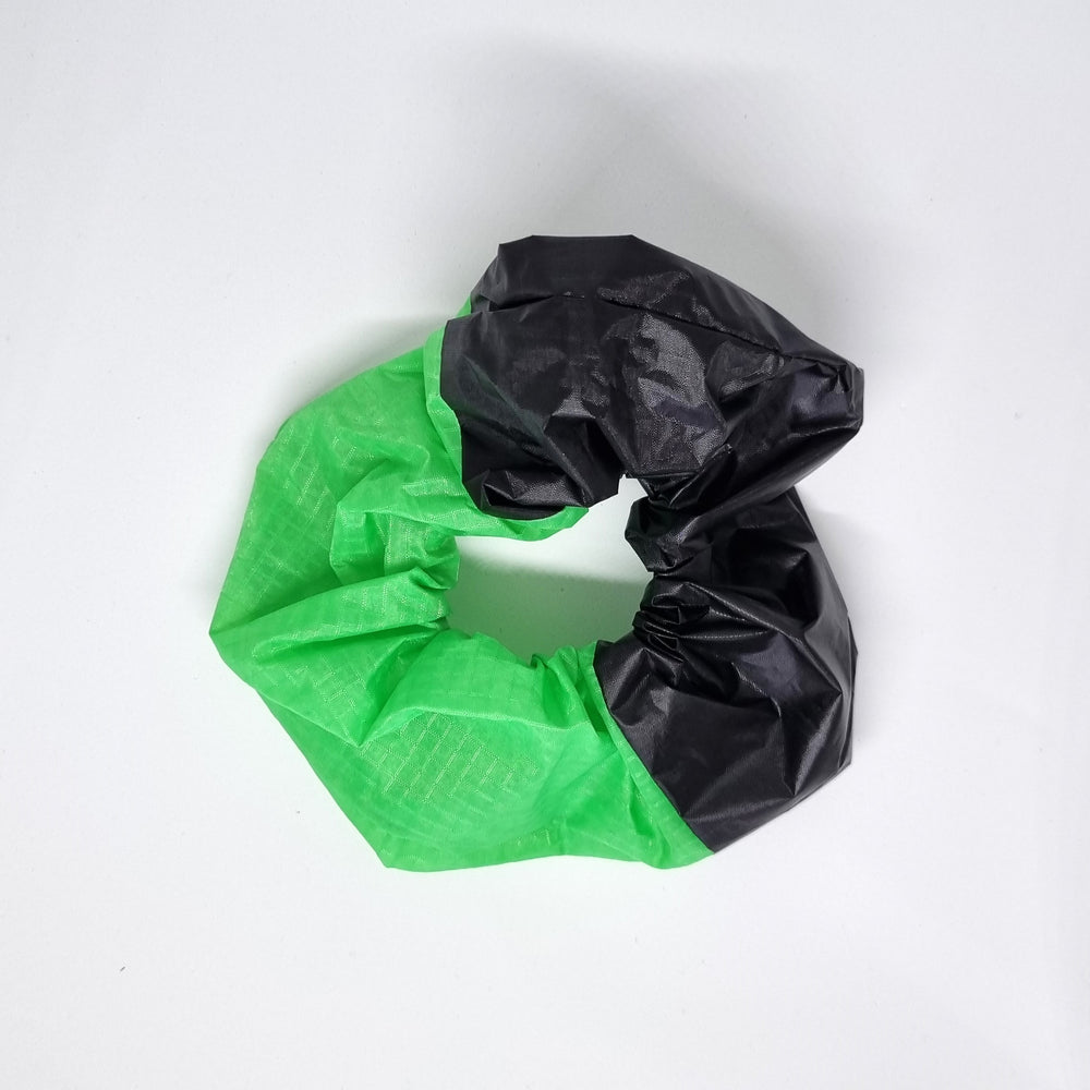 MIOLENTO - Scrunchie, schwarz/grün