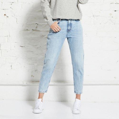 collien-carrot-cropped-bleach-jeans-wunderwerk--fair-fashion-fairtrade-nachhaltigkeit-mode-jesango