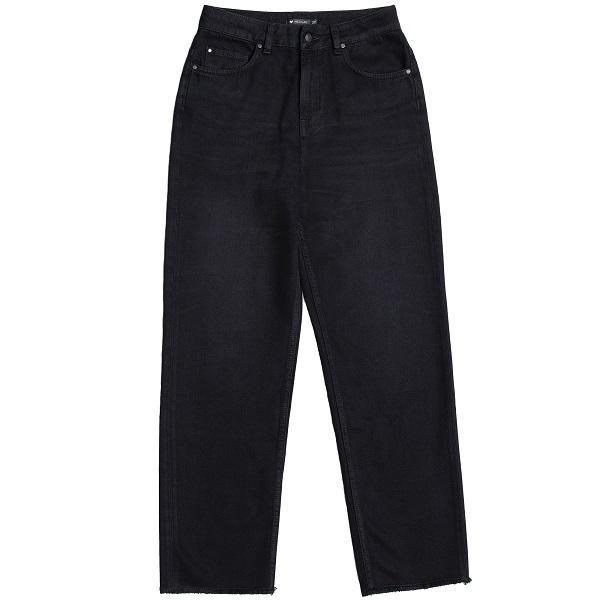 Straight Jeans MEDLAR Black Overdyed-Jeans-LOVJOI-jesango - Fair Fashion- nachhaltig- faire Mode- Klamotten- Frauen- Damen Klamotten